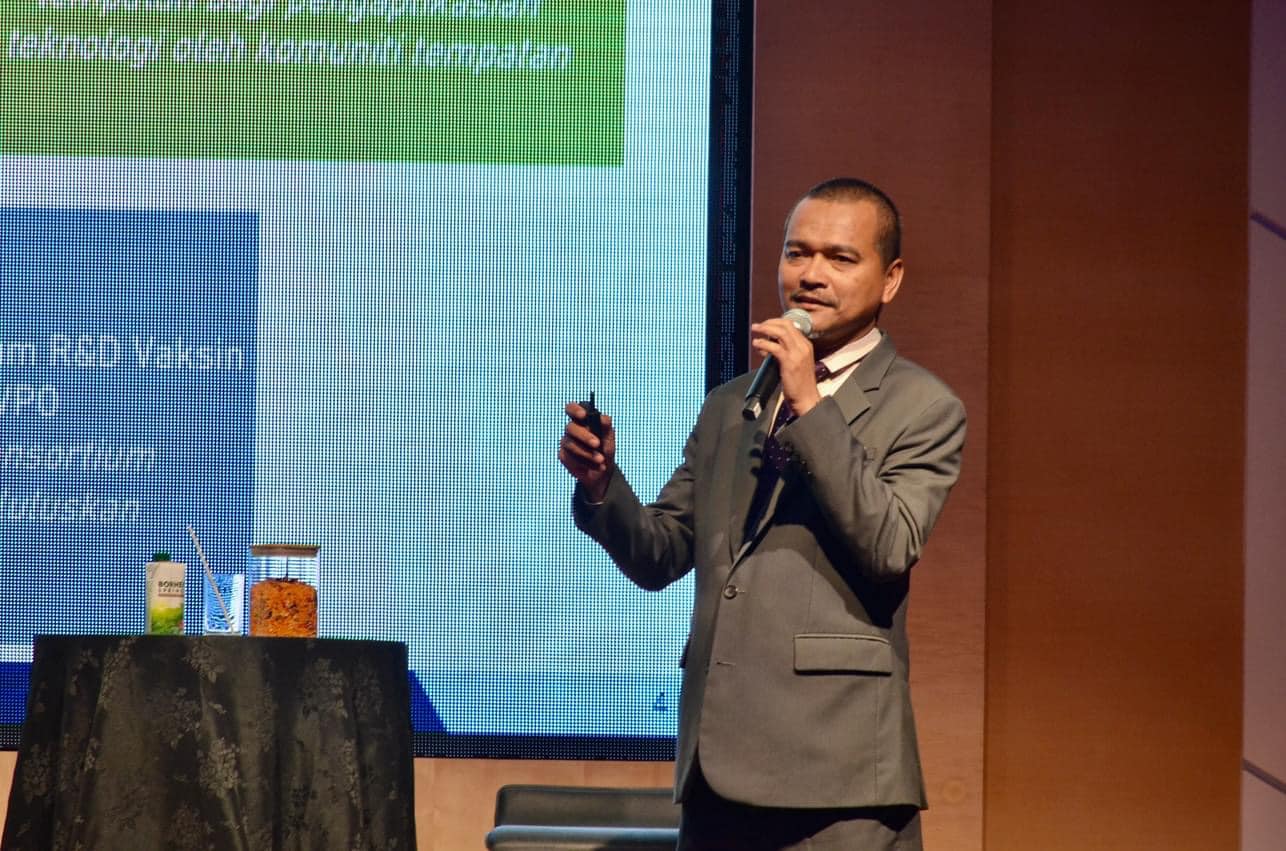 townhall mosti