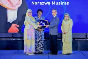 staff, appreciation ceremony, APC