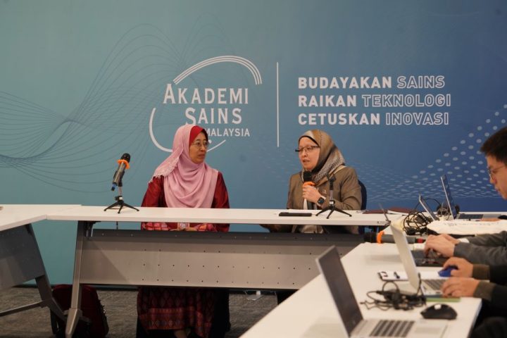 pusat idea, UKM, courtesy visit, hazami habib