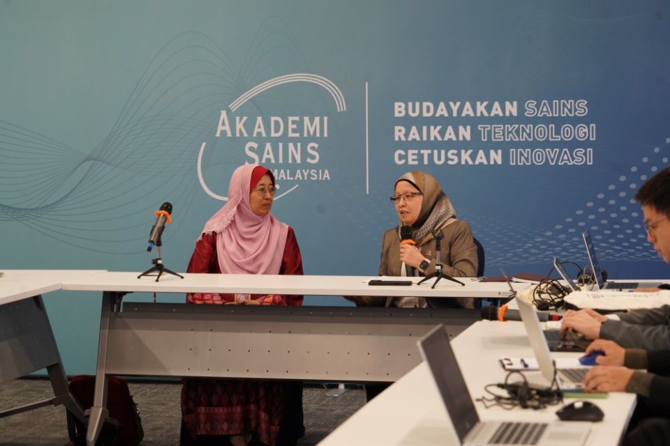 pusat idea, UKM, courtesy visit, hazami habib