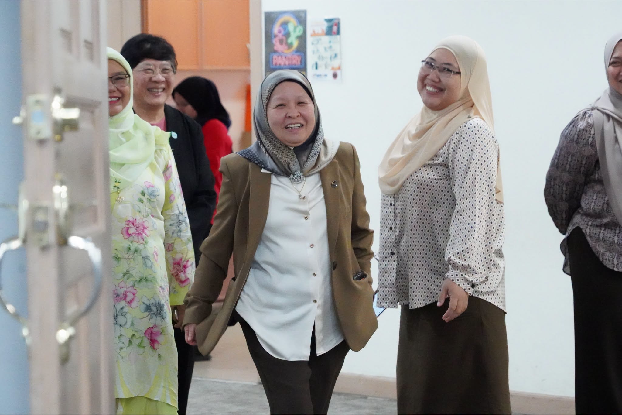 hazami habib, leadership